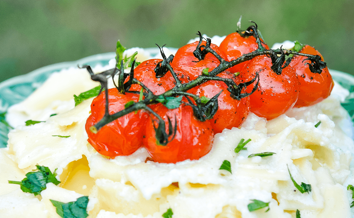 Tomato Alfredo pasta