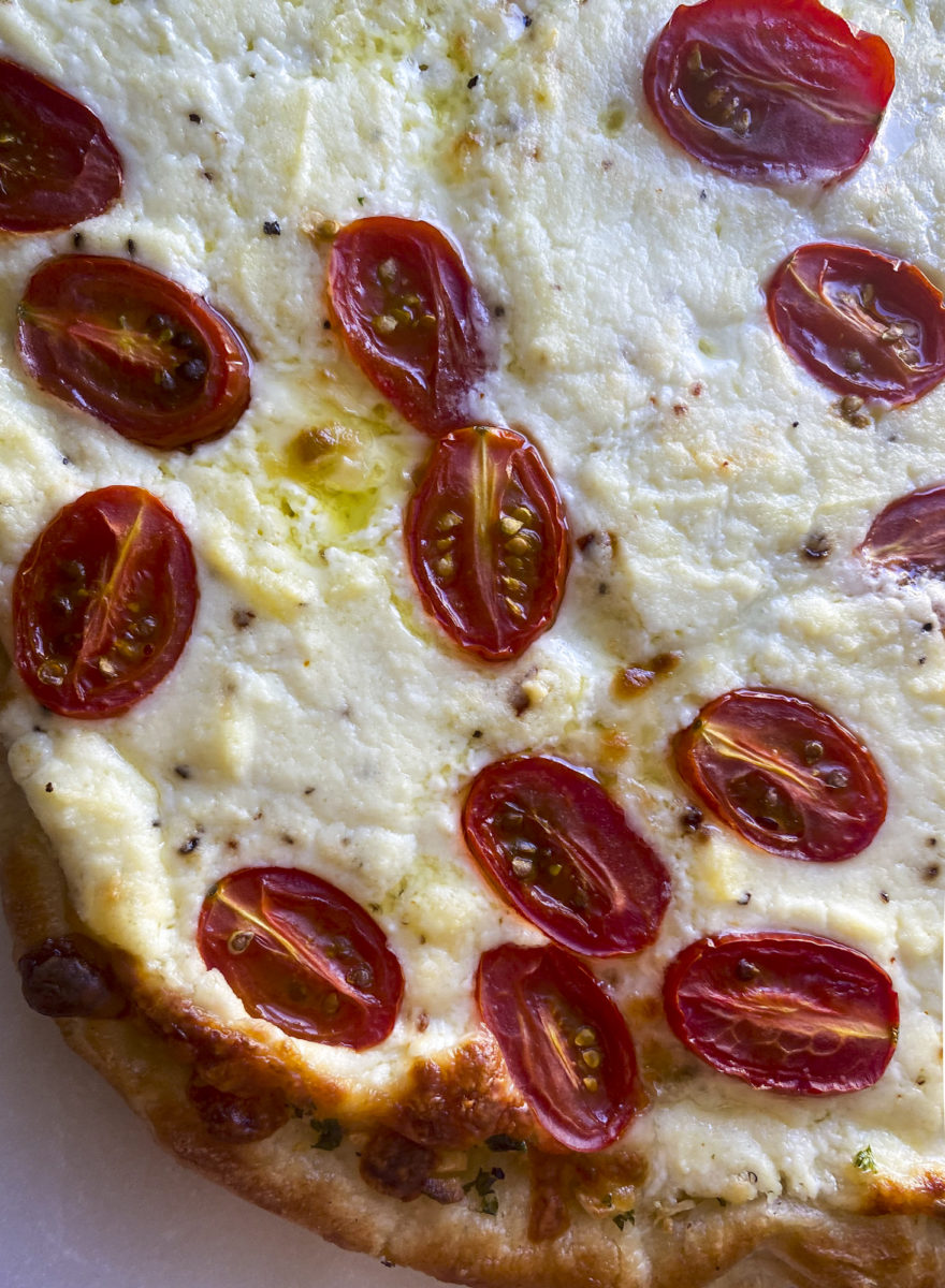 Close up tomato pizza