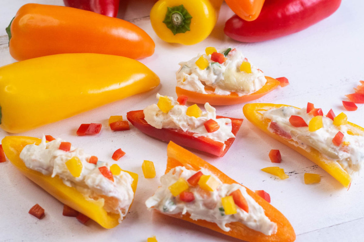 Mini peppers with cream