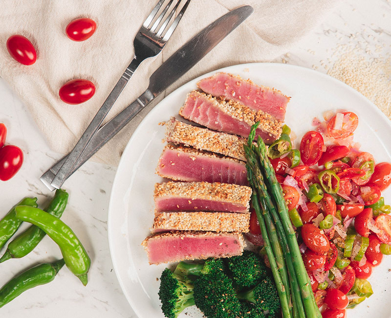 Tomato Salad with Sesame Tuna