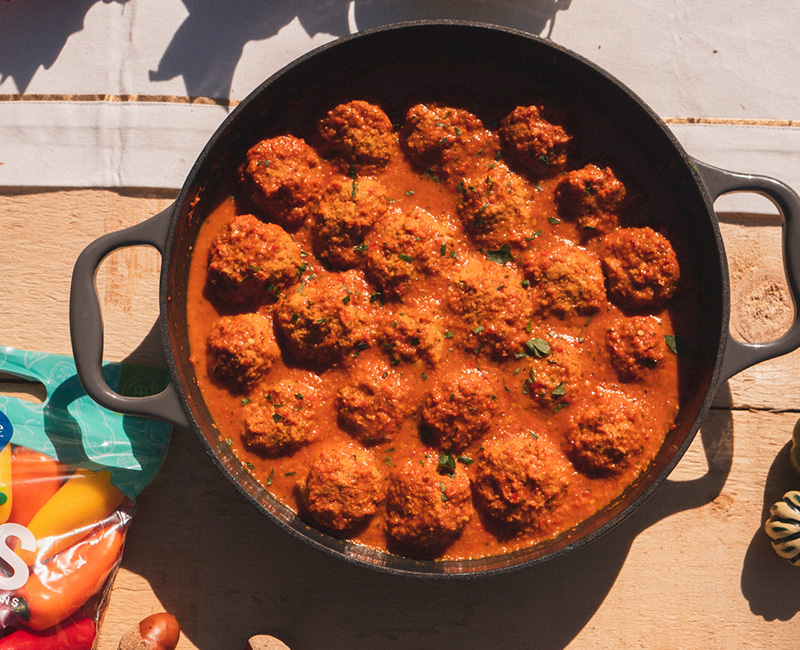 Vegan Meatballs in Pepper Sauce