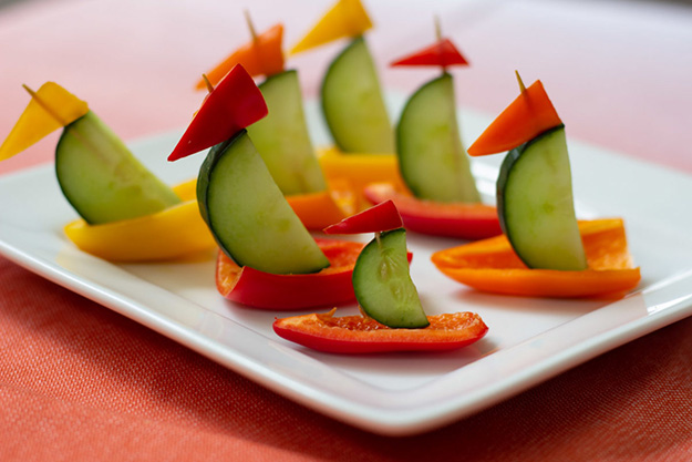 after school snacks mini pepper sailboats with cucumbers