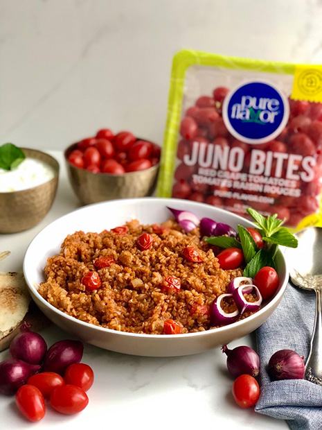photo of finished bowl of tomato bulgur pilaf with juno bites pack